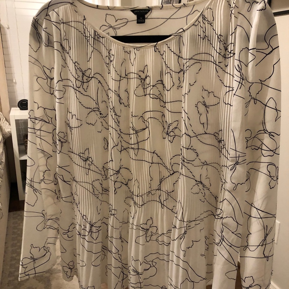 Long sleeve peplum work top